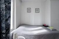 넓은 2 베드룸 아파트먼트, 호수 전망 및 사우나