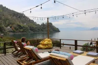 Ati Hostel & Beach Club Hotel a San Marcos La Laguna