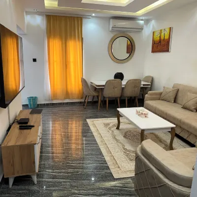 Richview Luxury Apartment Aberdeen Hotels near Sierra Leone National Museum