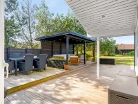 "Ansfried" - 900m from the Sea