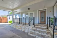 Spacious Granbury Home w/ Lakefront Outdoor Oasis!