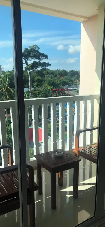 ห้องสำหรับครอบครัวพร้อมระเบียงและวิวภูเขา