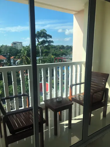 ห้องสำหรับครอบครัวพร้อมระเบียงและวิวภูเขา