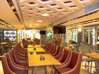 曼谷斯里拉差丹能飯店 曼谷住宿飯店