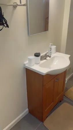 Amazing non smoking double bed apartment.