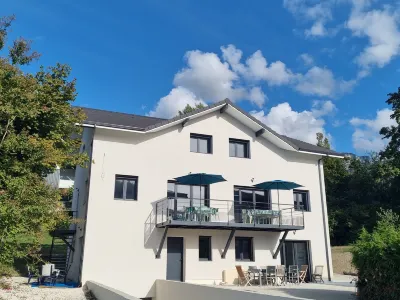 Le Combo Các khách sạn gần Hotel de Ville