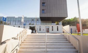 Akademis - Fit Split