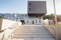 Akademis - Fit Split Hotels in 