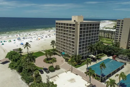 Palm Bay 5th Floor on the Beach Sunsets from the Open Lanai, Two Queen Beds.