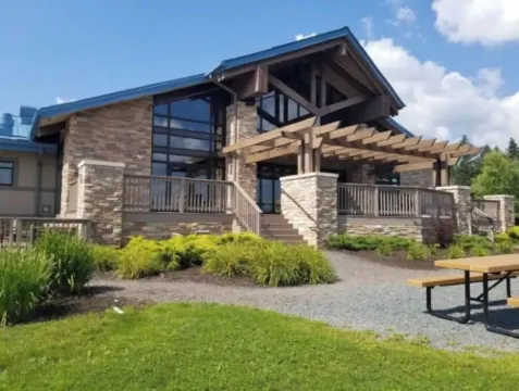 LAKEFRONT - Lake Escape - Arrowhead Lake Community