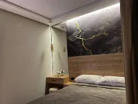 High Standing Duplex - Pool & Sun
