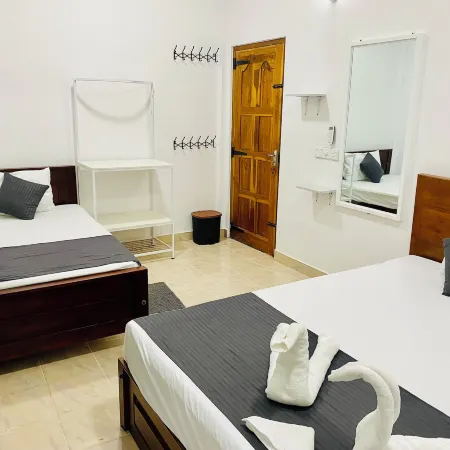Hotel Jay R