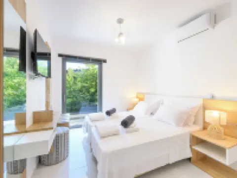 La Casa Del Rio Hotels in Kimi