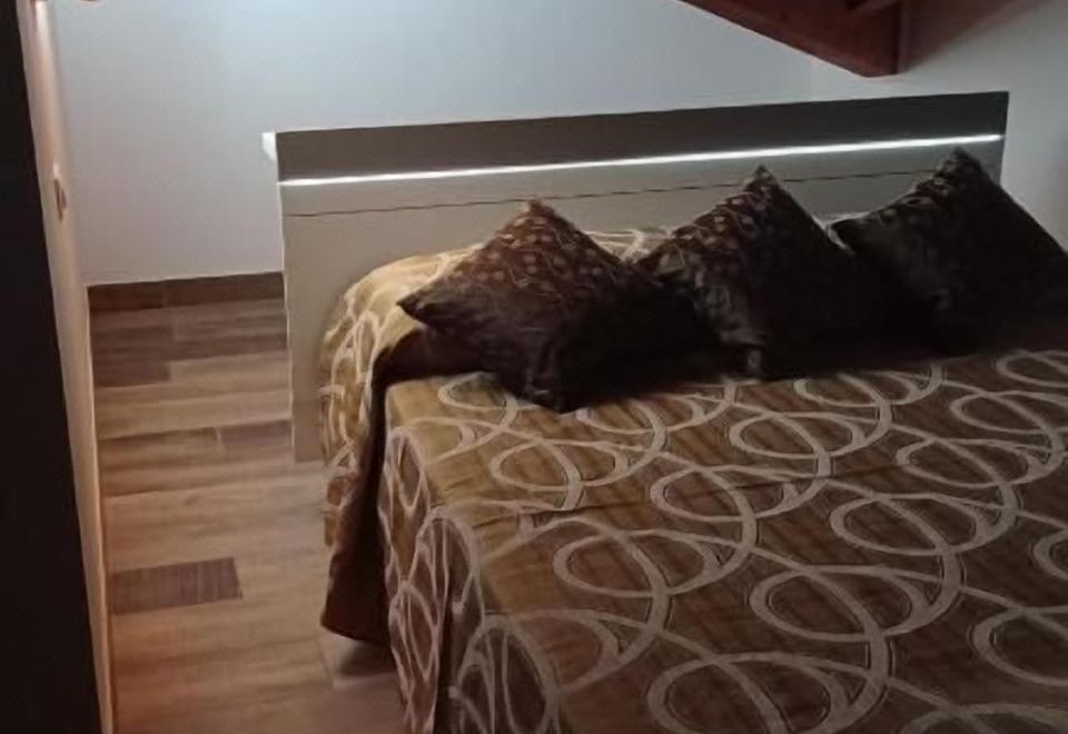 Hotel Ristorante Caligiuri - Housity