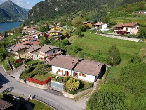 Holiday Home in Lombardy by Lake Idro - 3-Star