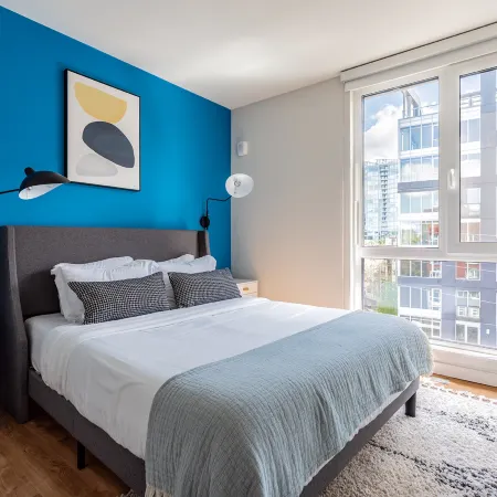 3BR | Views, Balcony, Gym | Bellevue | Sophari B