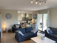 Cosy villa with pool