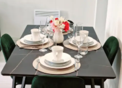 Stylish Apartment 1 Bed Sleeps 2 Parking