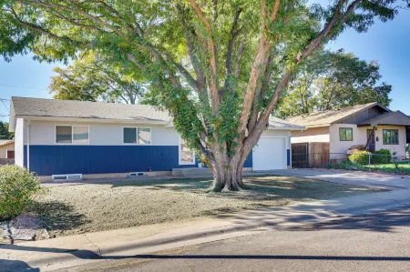 Quiet Pueblo Home w/ Pool Table, 5 Mi to Downtown!