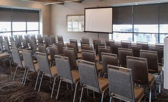 EnVision Hotel Boston-Everett