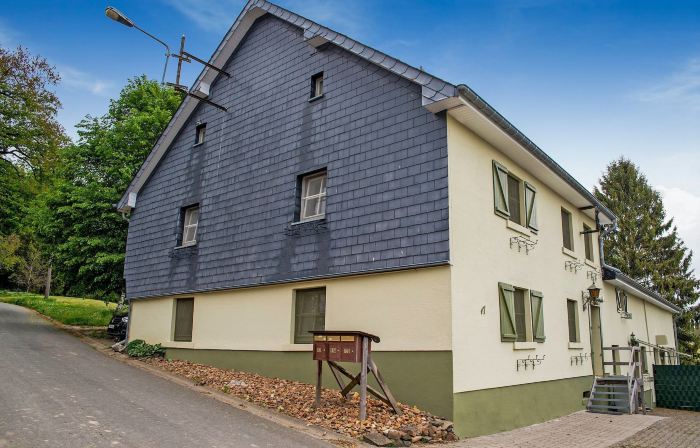 Holiday Home Near Ravel Cycling Paths