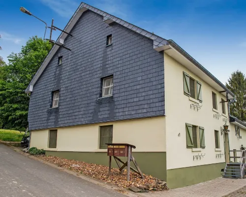 Holiday Home Near Ravel Cycling Paths Hotels in Saint-Vith
