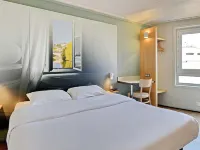 B&B Hotel Le Mans Centre Hotels near ISMANS Engineering School