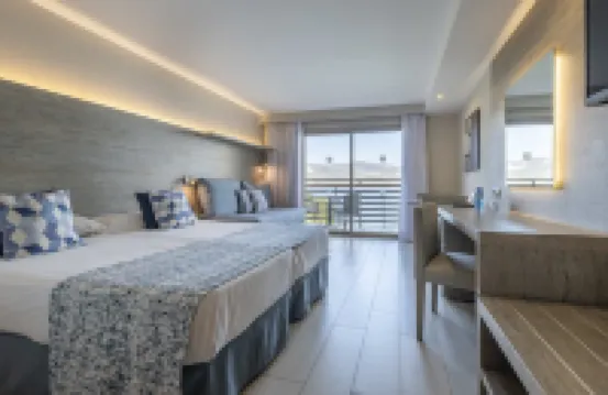 阿魯阿帕爾瑪諾瓦海灣酒店