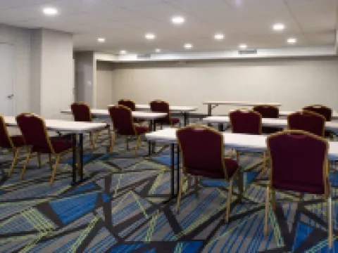 Holiday Inn Express CINCINNATI WEST by IHG Hotels in Dent