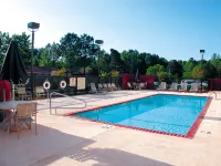 Holiday Inn Express & Suites TUPELO by IHG - Pool