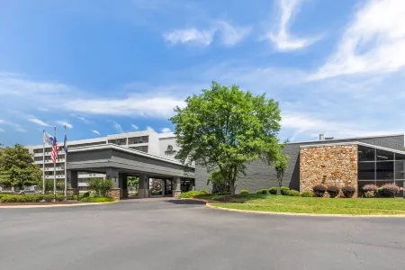 DoubleTree by Hilton Williamsburg Отели в г. Робертс