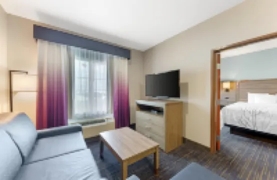 Best Western Plus San Antonio East Inn  Suites