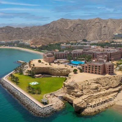 Al Husn Hotel Muscat Отели рядом с достопримечательностью «Байт аль-Баранда»
