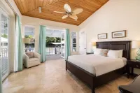 Dolphin Point Villas - Balkon