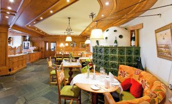 Hotel Reiterhof - Housity