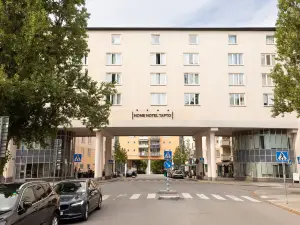 Home Hotel Tapto
