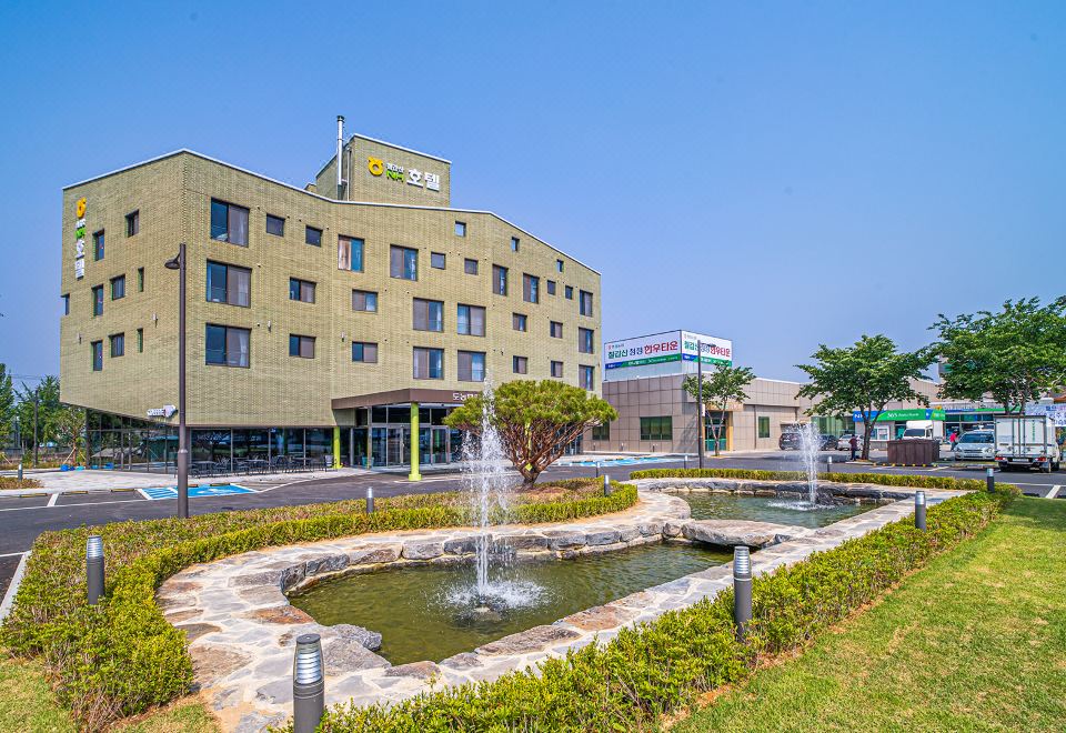 칠갑산NH 호텔의 외관 또는 객실 모습