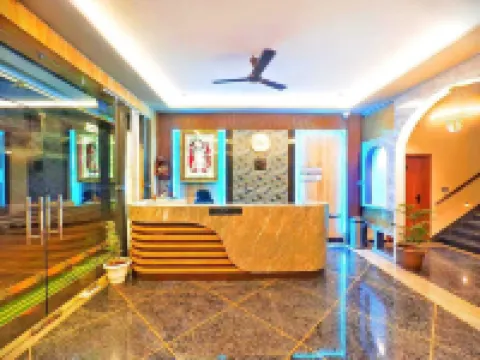 Hotel The Crystal Hotels near Maharana Pratap Airport