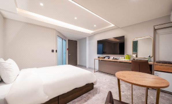 Bundang Regency Hotel