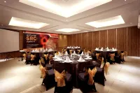 The Westlake Hotel & Resort Yogyakarta - breakfast