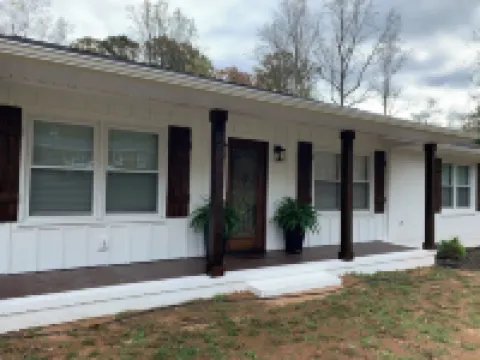 Travelers Rest Treasure - Pets Welcome    Sleeps 8 - 3 Bedroom 2 Bath Hotels in Travelers Rest