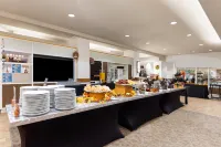 Holiday Inn NASHVILLE-VANDERBILT (DWTN) by IHG - breakfast