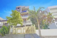 FabHotel Casa Residency