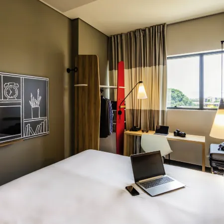 Ibis Palmas Avenida JK