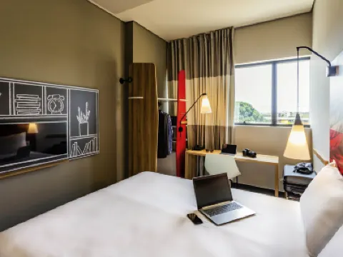 Ibis Palmas Avenida JK Hotels in 