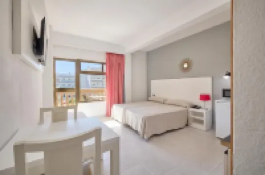 Apartamentos Isla Del Sol โรงแรมในกานปาสติยา