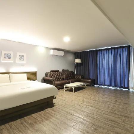 Twosome Hotel