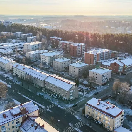 Bright & Cozy 2BR Home in Central Lahti