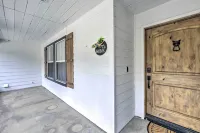 Charming Home < 10 Mi to Sequoia Nat'l Park! - 3-نجوم