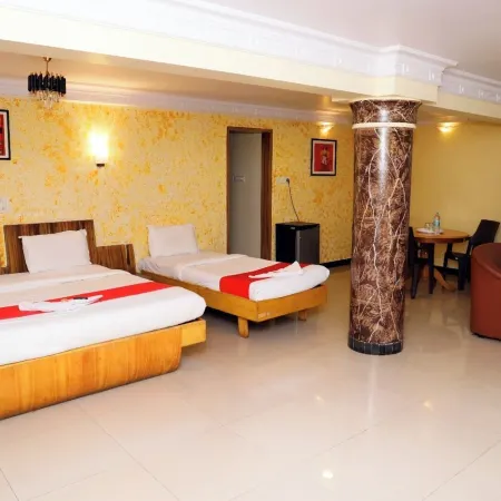 Hotel Dhammanagi Comforts